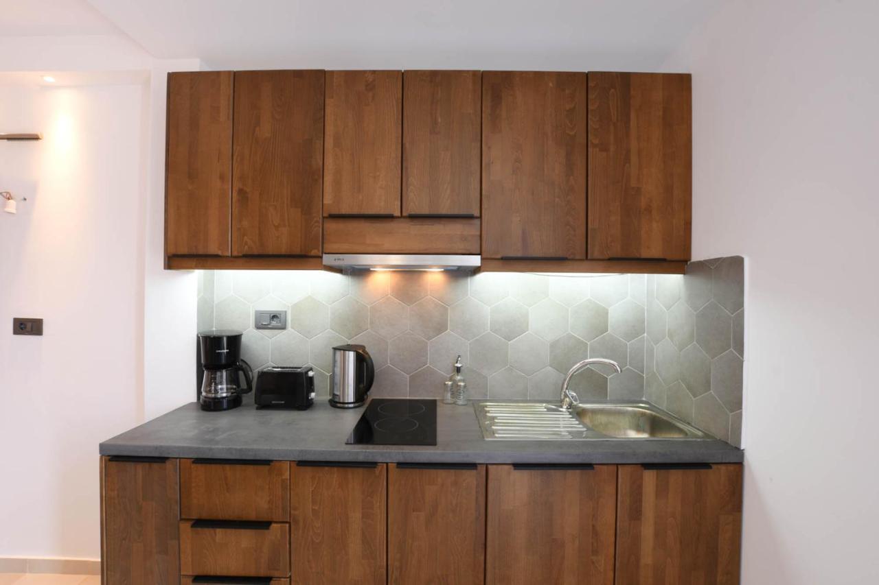 Orion Eco Suites Картерос Екстериор снимка